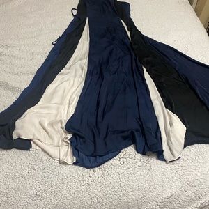 Multiple banana republic maxi dress. $ 22 for each individual one.